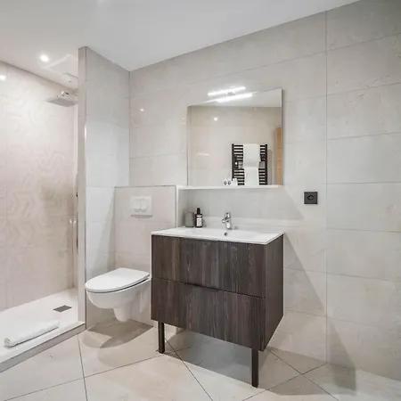 Luxury Penthouse Sauna Views 4br Nebula *