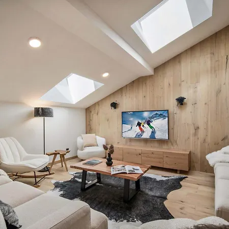 Luxury Penthouse Sauna Views 4br Nebula