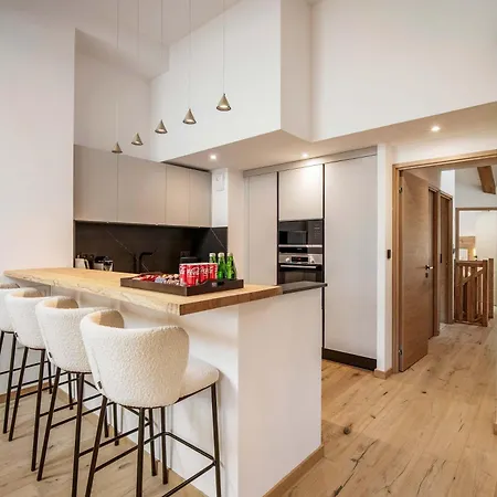 Luxury Penthouse Sauna Views 4br Nebula Appartement *