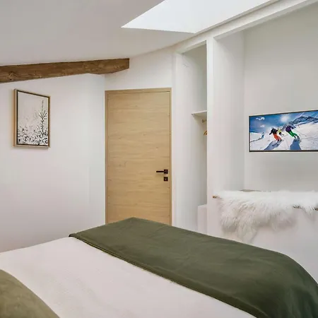 Luxury Penthouse Sauna Views 4br Nebula